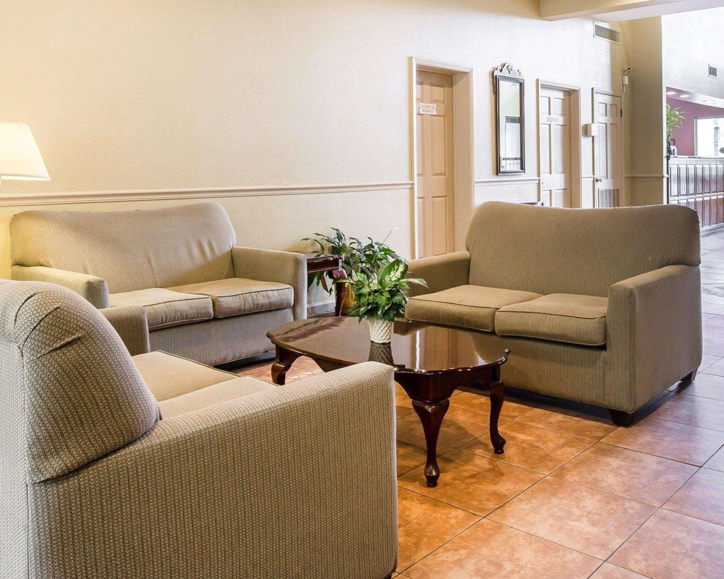 Econo Lodge Birmingham Hoover Luaran gambar